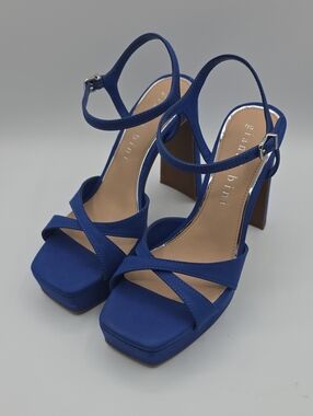 Gianni Bini Royal Blue Strappy Block Platform Heel Sandal